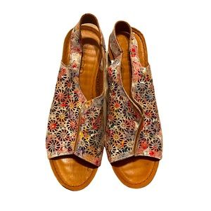 MAGO Sandals size 38